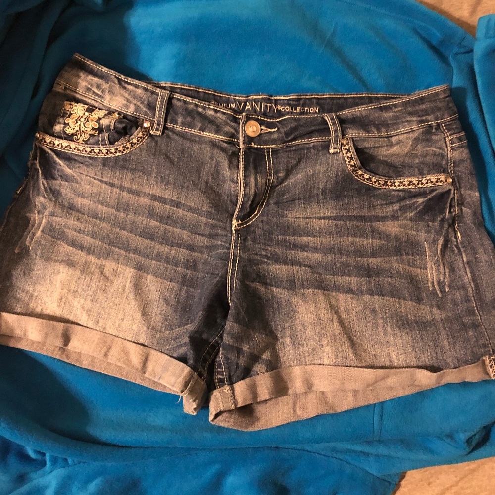 Vanity Shorts